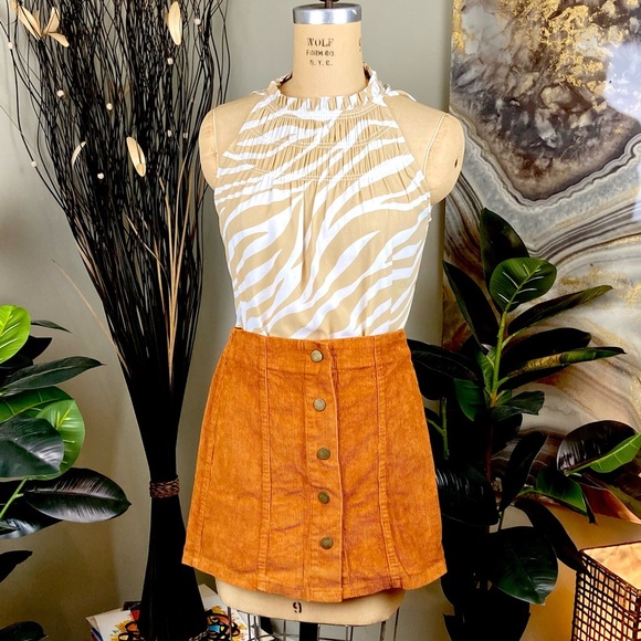 NWT Ann Taylor Animal Print Beige Tan White Seersucker Nylon Tank Shirt Top - Picture 1 of 5